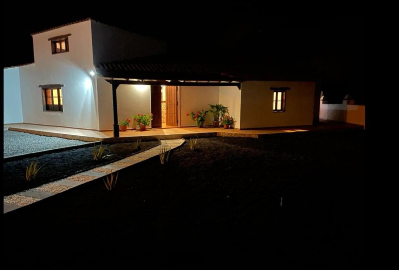 Villa Las Palmeras Antigua  Extérieur photo