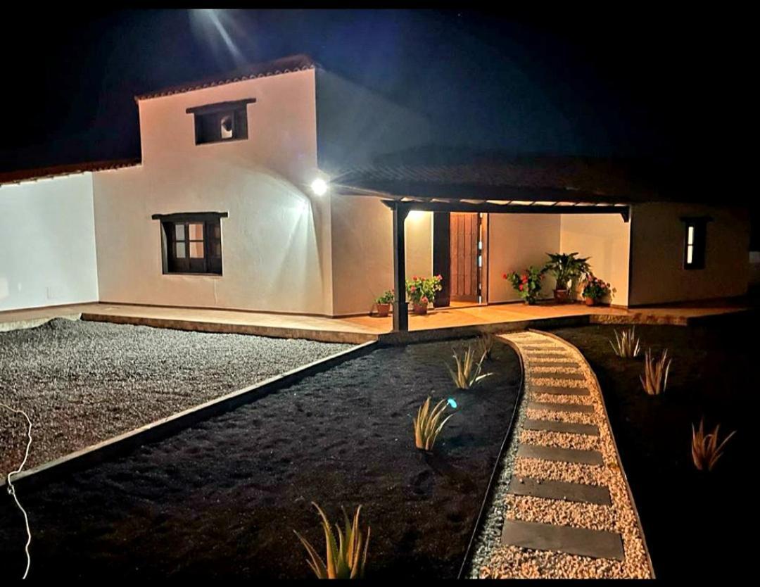 Villa Las Palmeras Antigua  Extérieur photo